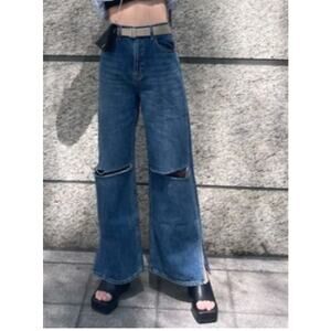 Moussy NWT Women's 24 Knee Slit Loose Straight Jeans Belt Capsule Everyday Easy